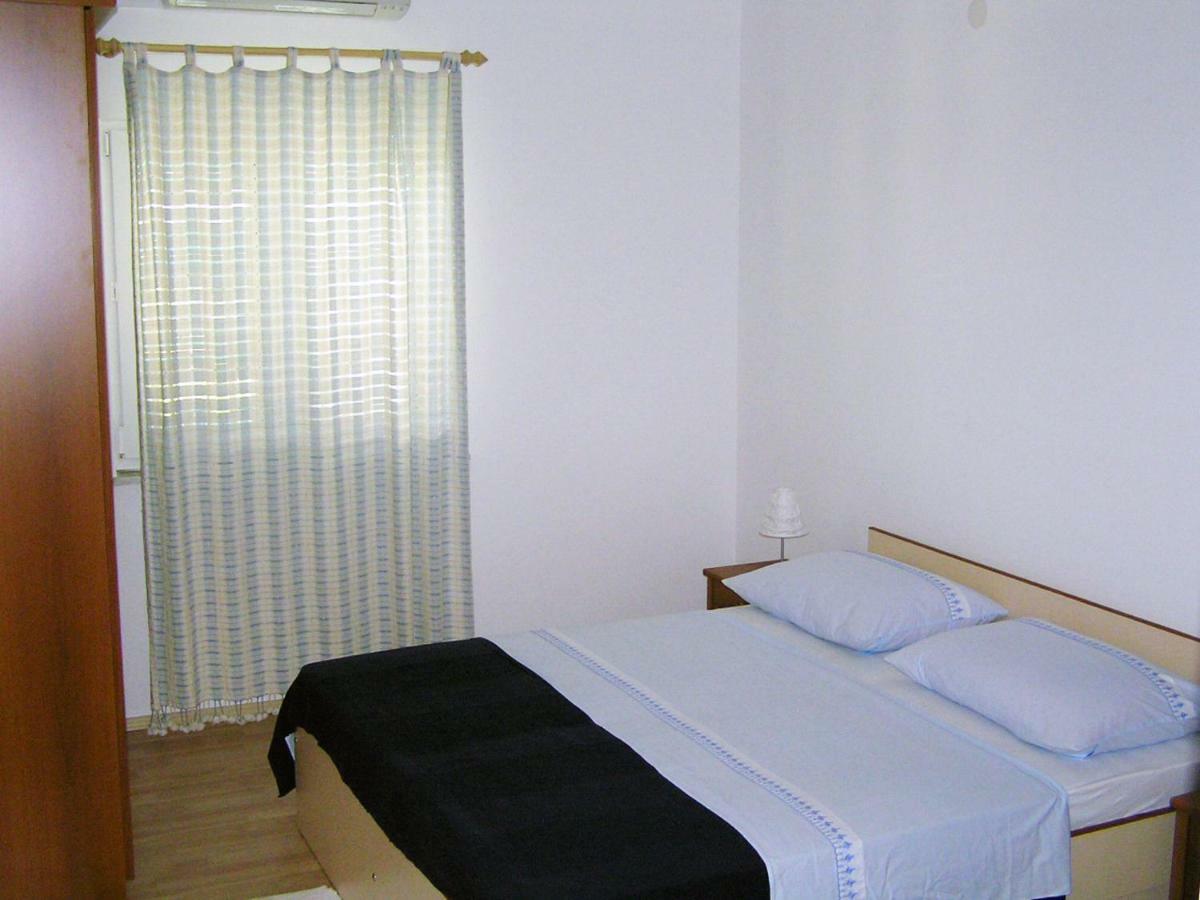 Maglic Apartment Duće Eksteriør bilde